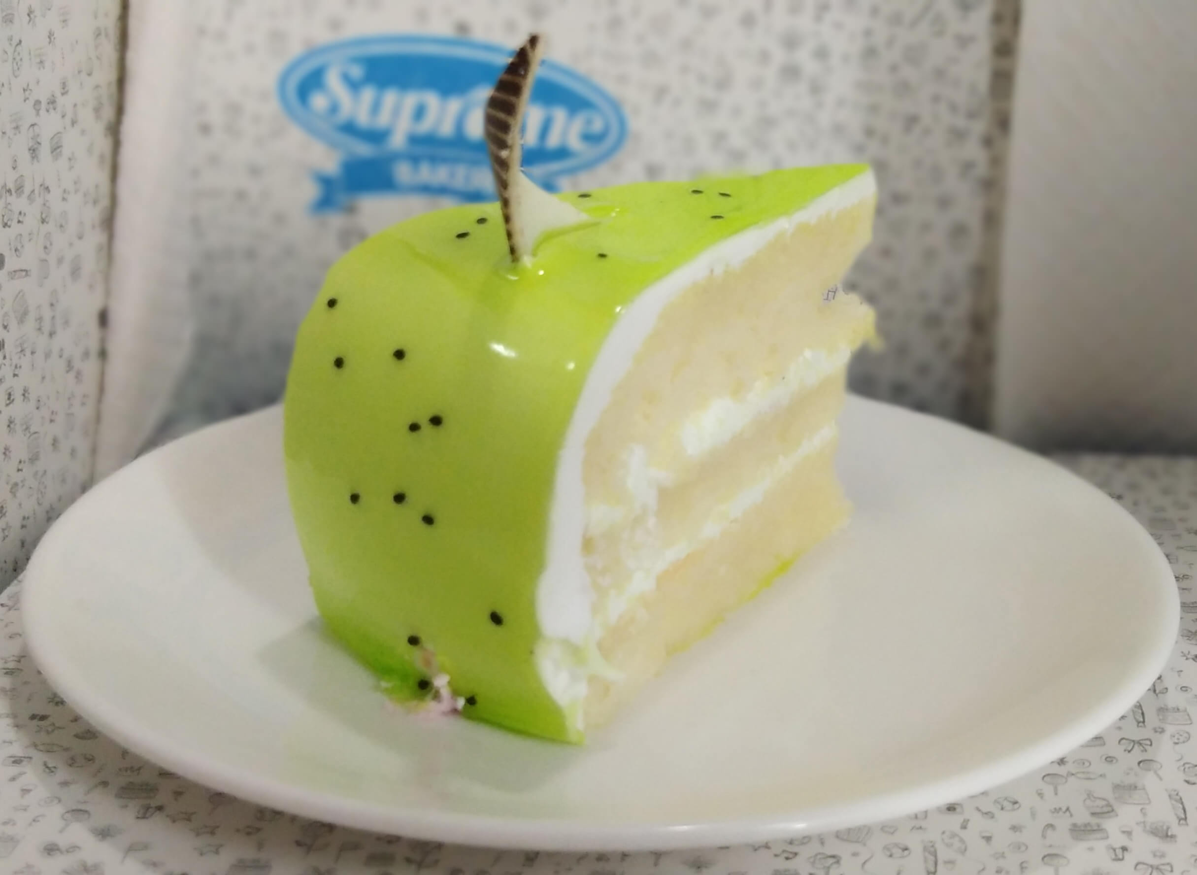 Kiwi FC cake - Picture of Delight Bakery, Kodaikanal - Tripadvisor